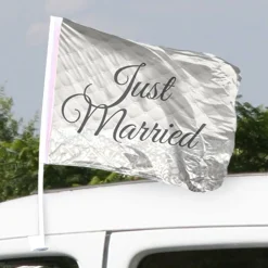 Bilflagg Just Married