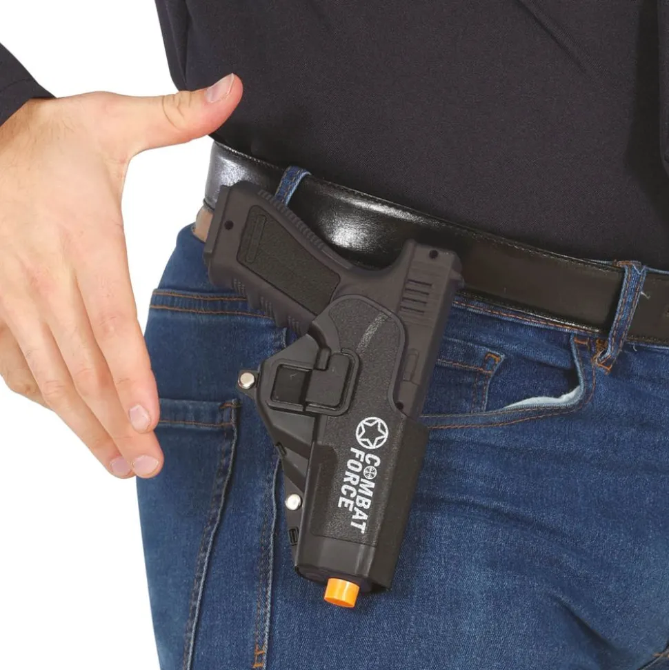Pistol med hylster