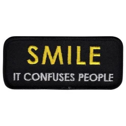 Stoffmerke Smile It Confuses People